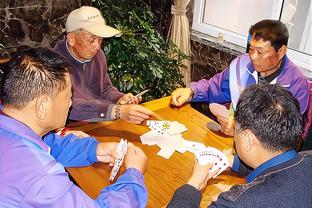 Bóng rổ nam Trung Quốc cùng tổ đối thủ! Bóng rổ nam Mông Cổ công bố danh sách 12 người tham gia vòng loại.